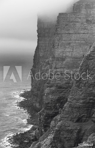 Bild på Scottish landscape in Orkney Hoy cliffs Scotland